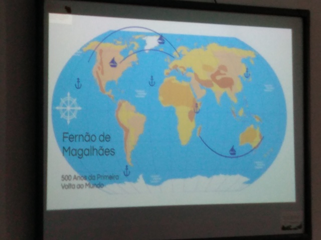 MAGALHÃES VAI À ESCOLA!